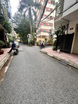 Bán Nhà Đường Bưởi Ba Đình 78m2-5T LÔ GÓC MT15m Vỉa Hè 38,5 Tỷ Có Thương Lượng.