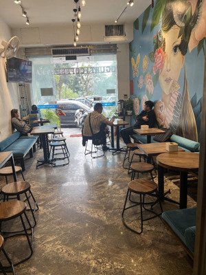 siêu hiếm cho thuê nhà mặt phố hàng khay: 70m2, mt 3,5m, giá 70tr/tháng. lh 