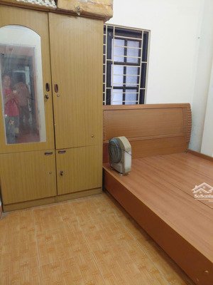 chính chủ cho thuê phòng tại ngõ 120 phố định công hoàng mai 10m2 giá 2,5tr
