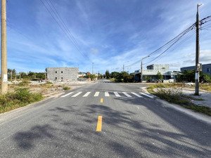 bán đất biển nam đà nẵng, dt: 160m2, ngang 6.5m, mt đường 13.5m, cách biển chỉ 200m, giá đầu tư