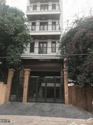 cho thuê nhà riêng ngõ 389 trương định, dt 80m2 x 6t, mt 6m, ngõ 2 ô tô, thang máy, giá 32tr