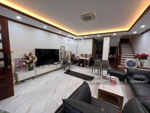 cho thuê nguyên căn nhà full nội thất, lê trọng tấn - thanh xuân, đường thông, oto đỗ, giá 20 tr