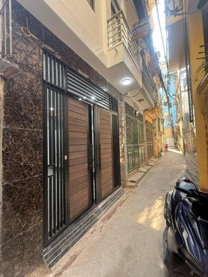 cực phẩm nhà phố kim giang-hoàng mai - 35m chỉ 8.2tỷ - sát kđt đại kim - ngõ thông gần ô tô