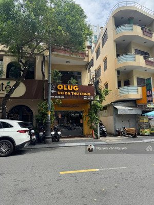 siêu hiếm ! bán nhà 3 tầng góc 2 mt kinh doanh trương quốc dung - nguyễn văn trỗi. hđt 55tr/tháng