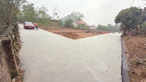 siêu phẩm đất view núi giá chỉ 830 triệu sát homestay triệu đô