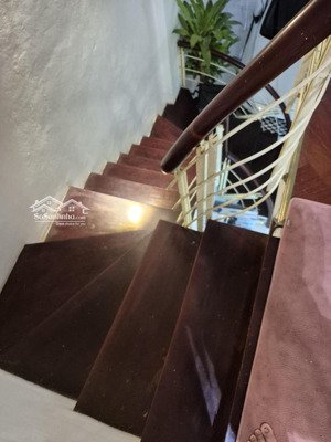 chdv kết hợp ở 20m ra phố, 2 thoáng, trung kính, trần duy hưng, cầu giấy, vị trí đắc địa cho thuê