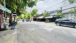 bán nhà cấp 4 65m2 đường xe tải thuận tiện kinh doanh tiện xây mới hoặc cải tạo giá rẻ