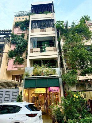 siêu tốt nhà 2 mặt tiền cách mạng tháng tám q3. 5 tầng giá 19 tỷ thương lượng