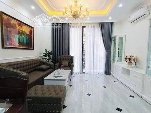 bán nhà an dương vương, 40m2 hơn 7 tỷ, gần kdt sunshine, ngõ ô tô, sát phố, full nooik thất ở ngay