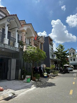 bán nhà mặt phố an phú, 60m2 1 trệt 1 lầu thuận an bình dương