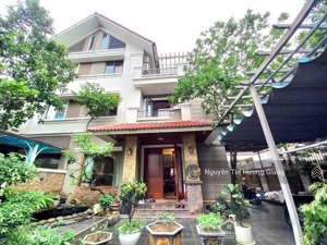 bán gấp biệt thự kđt mới an hưng hà đông - 300m2 - mt 12m - giá chào 71.9 tỷ - ô tô tránh - vỉa hè