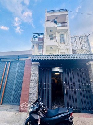 bán nhà mặt phố quốc lộ 13, 9 tỷ, 88m2, 4pn, 4wc