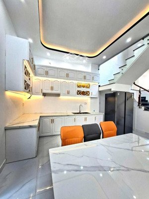 bán nhà mới đẹp hẻm xe hơi 4m đường huỳnh tấn phát, quận 7 dt 4x15m, giá chỉ 7 tỷ 490 triệu