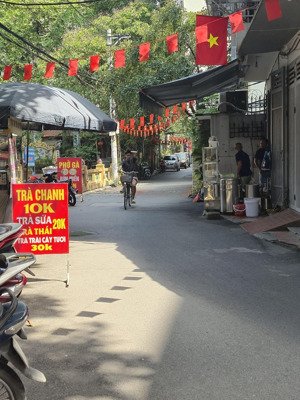 bán nhà 6 tầng ngõ thông trung kính, cầu giấy - ô tô 7 chỗ vào nhà - thiết kế hiện đại gần sân chơi