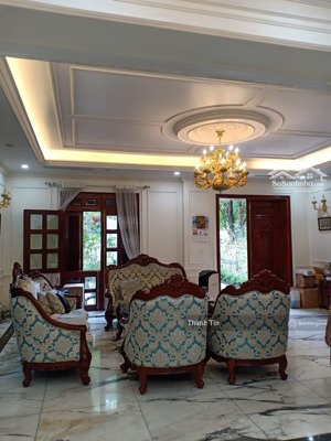 bán nhà phân lô hồ đền lừ, 100m2,5t,mt6m,ô tô, vỉa hè kinh doanh, vp.