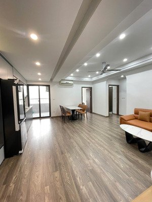 bán căn 3 ngủ 93m2 tòa vp3 linh đàm giá 5,58 tỷ full nội thất mới