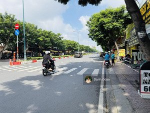 hiếm mt lê văn việt đường rộng 30m - 6 làn xe|250m2 ngang 14.5|ctxd 1 hầm 6 tầng|sẳn hđt 60tr/tháng