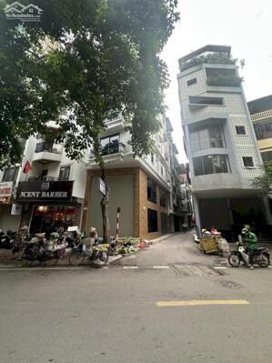 Chính chủ cần bán gấp tòa VP mặt phố Vương Thừa Vũ 75 m2, vỉa hè đá bóng 51.5 tỷ