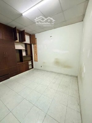 bán nhà bạch đằng 73m² 4 tầng 13.5 tỷ biệt thự, sang trọng