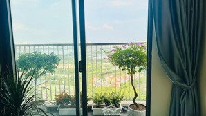 bán nhanh căn hộ hoa hậu view đẹp lung linh 2pn toà dv2 rose town 79 ngọc hồi