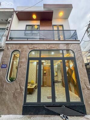 Nhà trệt lầu góc 3 phòng ngủ - Hẻm 70 Trần Hưng Đạo - Gần trường Đại Học Cần Thơ