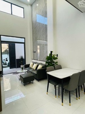 gần thanh đa,bình thạnh,nhà 2 tẩng,dt khủng 4.1x14m(54m2),nở hậu,hẻm thông thoáng,giá nhỉnh 6 tỷ.