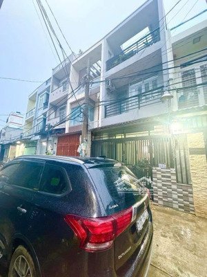 nhà 1 trệt 2 lầu ngay lê văn quới, bhha, bình tân (4x16) đường oto, 4pn 3wc. lh: 