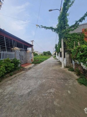 hàng ngon tại tân thành, dương kinh, hải phòng 240m2