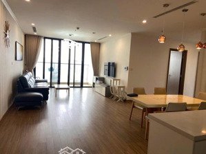 bán gấp căn góc 05 hoa hậu 137m2, rộng đẹp nhất vinhomes gardenia. tầng đẹp, full đồ. ko ảo