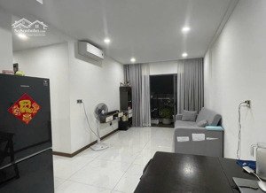 chủ gửi bán chcc resgreen tower 2p sổ hồng. lh 