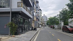 siêu đầu tư hoàng mai - 8 tầng thang máy sát mặt phố - dòng tiền khủng