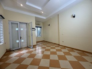 cho thuê nhà 5 tầng diện tích 100m2 mặt tiền 5m khu phố âu cơ, tây hồ, hà nội :0981222026