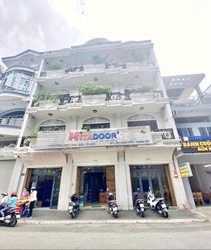 bán nhà đường lê quang định - bình thạnh, dt 10x21, 5 tầng, hđt 150 triệu/t, giá bán 33 tỷ tl