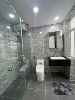 bán căn hộ 3pn, 2wc tại sky garden ii, nguyễn văn linh, tân phong, q7, 6,3 tỷ vnd