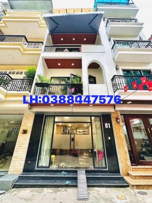 siêu ngõ rộng nhà to giá hạt rẻ trần khát chân,hai bà trưng hà nội dt:60m. 4t. 5mt(16 tỷ )
s