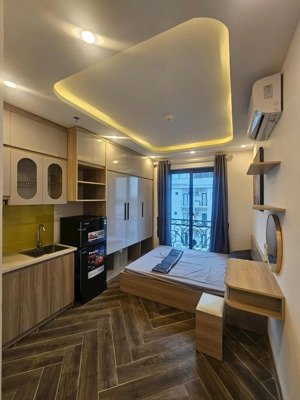 bán nhà hoàng quốc việt, ngõ rộng 3m, sát phố, kinh doanh, doanh thu 360tr/ tháng