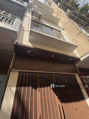 bán nhà phân lô ngay đại học hà nội, ga phùng khoang ôtô đỗ cửa 65m2x4 tầng giá hơn 13tỷ