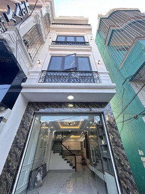 nhà mặt ngõ đường đà nẵng gần công viên nguyễn trãi, ô tô để cửa cả ngày