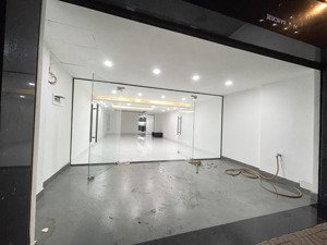 cho thuê nhà mới nguyên căn mặt tiền đinh bộ lĩnh - 1 trệt + 2 lầu dt 125m2 giá 35 triệu