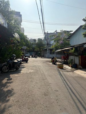 bán nhà hẻm 12m lê văn quới, dt 4,1x16m, đúc 2 lầu giá chỉ 7,3 tỷ