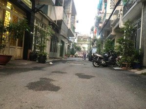 nhà mới ở ngay 4 tầng hẻm xe hơi lê văn sỹ, q3 - dt: 52m2 ngang 4mx17m, shr, giá 13 tỷ thương lượng