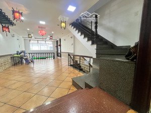 bán nhà sao mai 109m² 5 tầng 23 tỷ mặt tiền vip, full nt