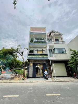 cần tìm chủ mới cho siêu phẩm nhà phố hồ chí minh 6ty2