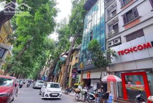 Bán nhà Mặt Tiền đường Ngô Quyền P6 Quận 10 4.05x15.5m 4 tầng giá: 19 tỷ TL