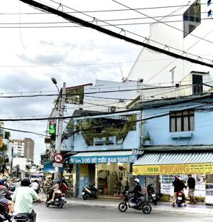 25 tỷ! Bán góc 2 mặt tiền Phan Văn Hân-Nguyễn Văn Lạc - 6.59x11.56m - 3 Tầng