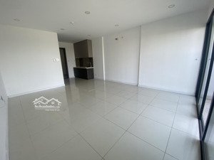 chuyển nhượng officetel giá tốt lavida plus 37m2 - giá chỉ 2.5 tỷ tổng giá. sẵn hợp đồng thuê