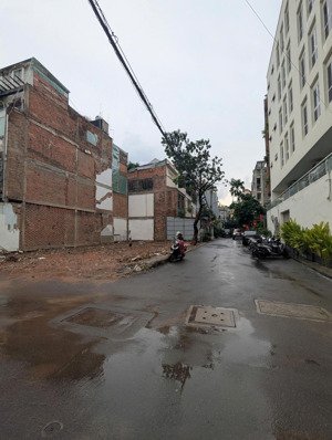 khan hiếm! bán nhà góc 2 mt hai bà trưng, quận 3. dt: 11.5x22 cn 239,6m2, 87 tỷ tl