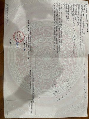 cần bán lô đất siêu đẹp - đường 2 ô tô tránh nhau trước đất - vị trí trung tâm gần chợ mai hiên