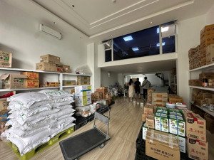 cho thuê mặt bằng 31 nguyễn văn linh, 25 triệu, 188m2, 1 toilet, 1 tầng, q7, hcm