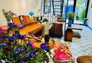 bán nhà hồng bàng trung tâm nha trang phong cách địa trung hải, full nộithất cao cấp, sổ hồng riên